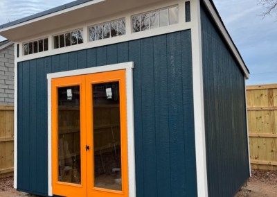 The studio shed is a contemporary style building